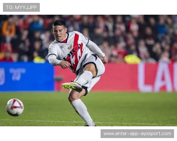 皇马战术争论：教练决策受名宿批评